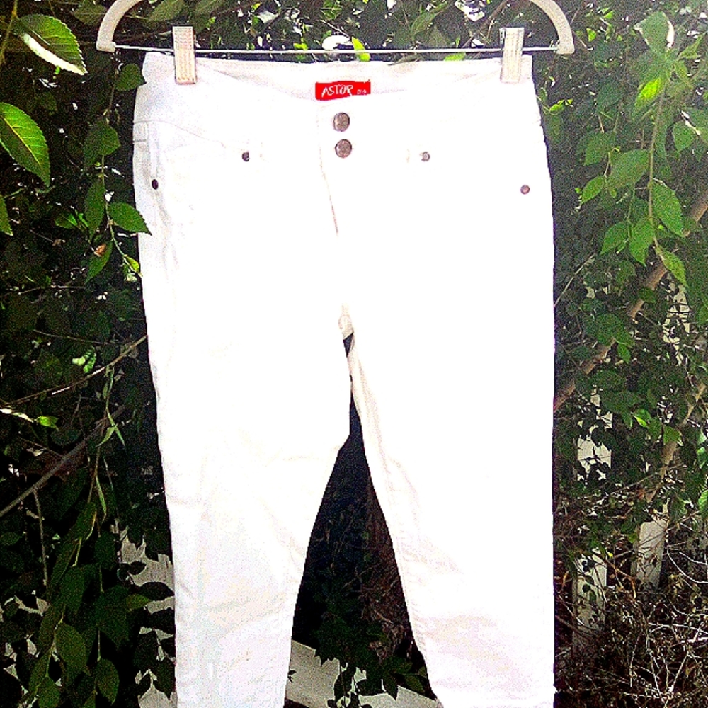 Women's capri pants